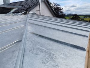 Metalldach